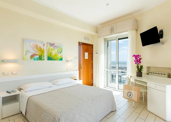 Lungomare Hotell
