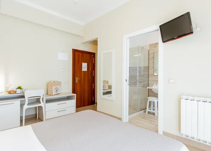 朗格马雷酒店 3*