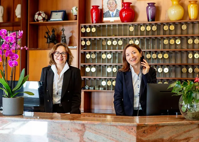 朗格马雷酒店 3*