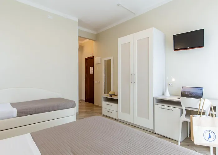 Lungomare 3* تّشيرفييا